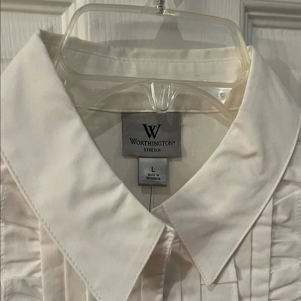 White Button-Up Shirt with Pleated Front - Picture 3 of 6